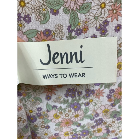 Jennie - Picture 3 of 7